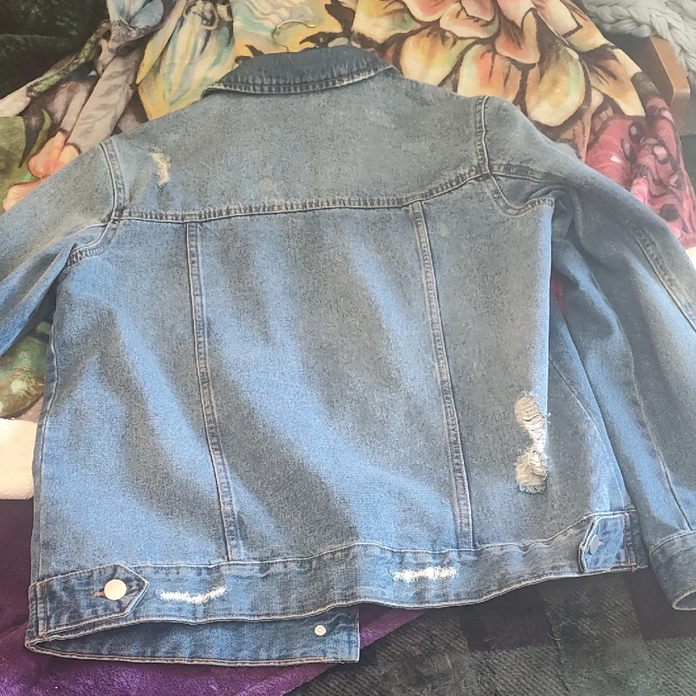 BP Nordstrom Oversized Distressed Denim Jacket - Picture 5 of 5